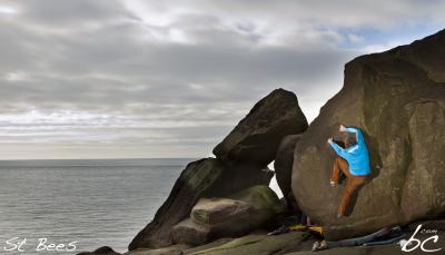 Ixi bouldering in St. Bees Head